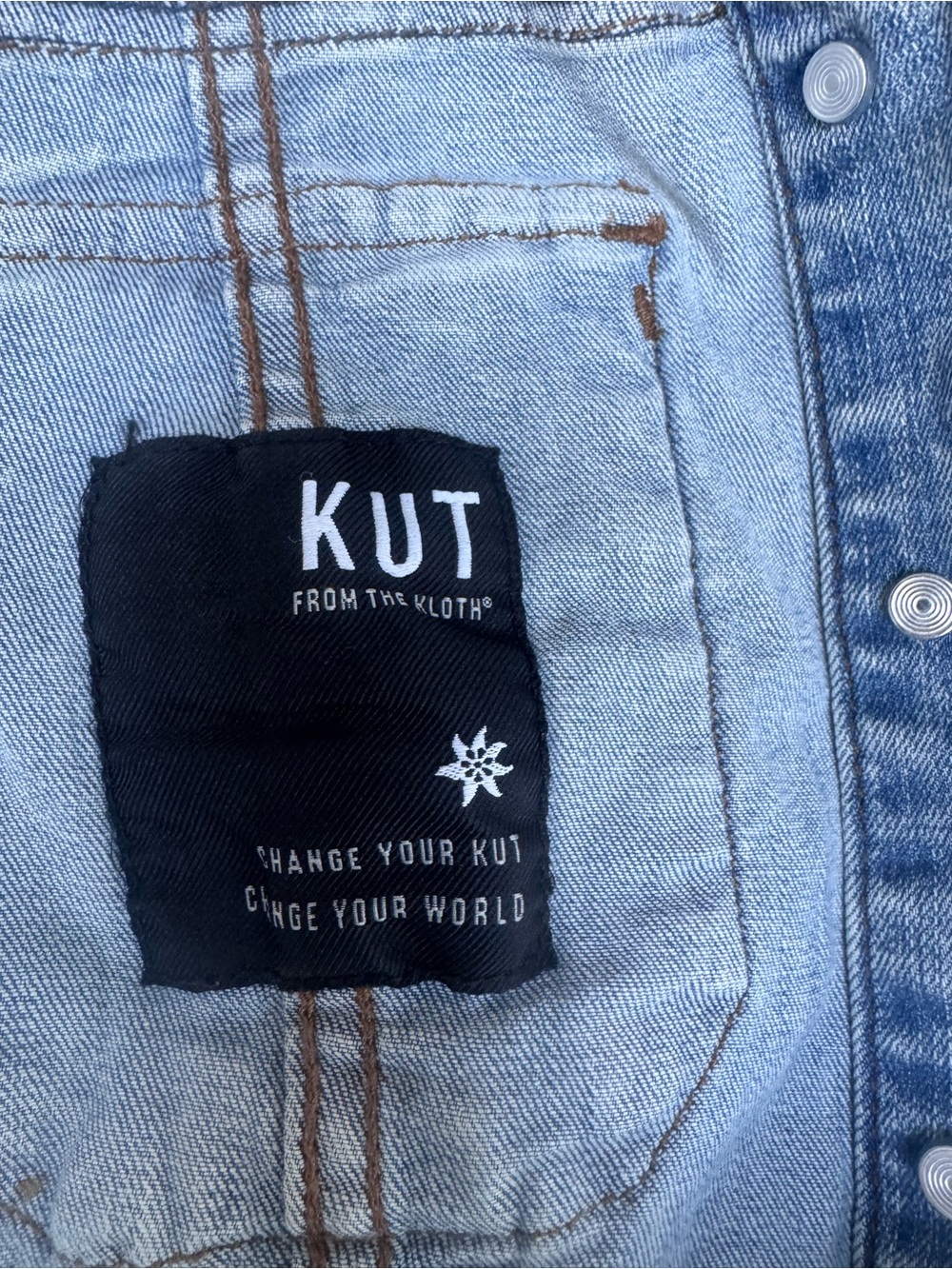 Kut From the Kloth Light Wash Stretch Denim Kara Jacket Raw Hem Capsule Casual - Picture 10 of 12